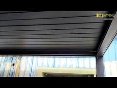 Pergola berlubang aluminium yang bisa ditarik