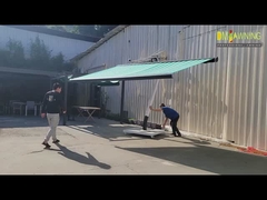 Penyangga bebas di luar yang mendukung kaset penuh yang dapat ditarik