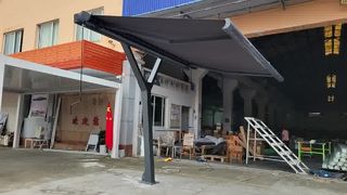 Tenda independen yang dapat ditarik dengan kaset penuh