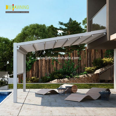 Pergola PVC yang tahan air dan bisa ditarik